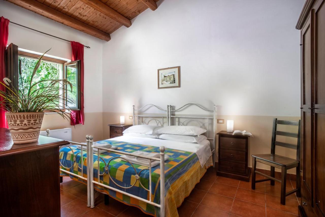 Agriturismo Borgo Degli Ulivi Canicattini Bagni ภายนอก รูปภาพ