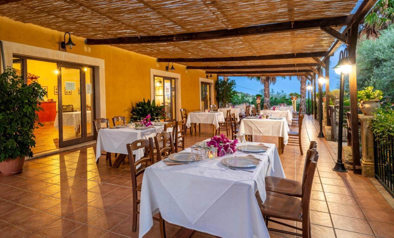 Agriturismo Borgo Degli Ulivi Canicattini Bagni ภายนอก รูปภาพ