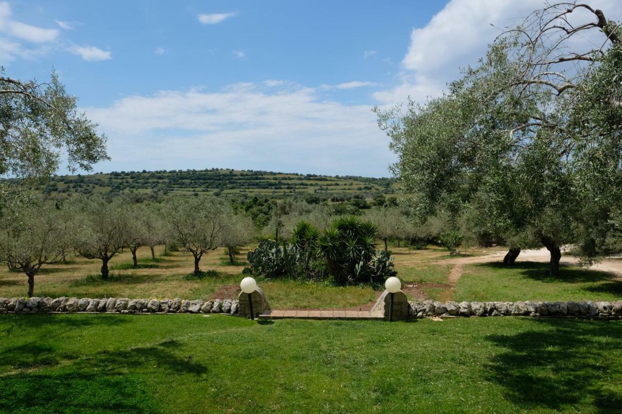 Agriturismo Borgo Degli Ulivi Canicattini Bagni ภายนอก รูปภาพ